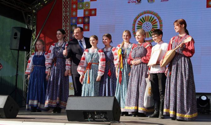 В фестивале "Тульский заиграй" участвовали 16 коллективов со всей страны