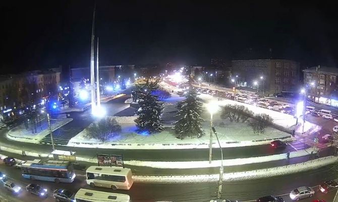 "Тула покраснела": жители города попали в 6-балльные пробки