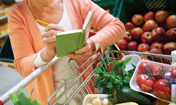 Ниже – гречка и чеснок: как изменились цены на продукты