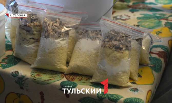 Жители Узловой организовали цех по приготовлению сухих супов для бойцов СВО
