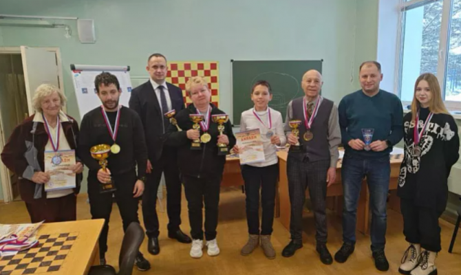 Тульский шашист завоевал золото и серебро на Всероссийских соревнованиях