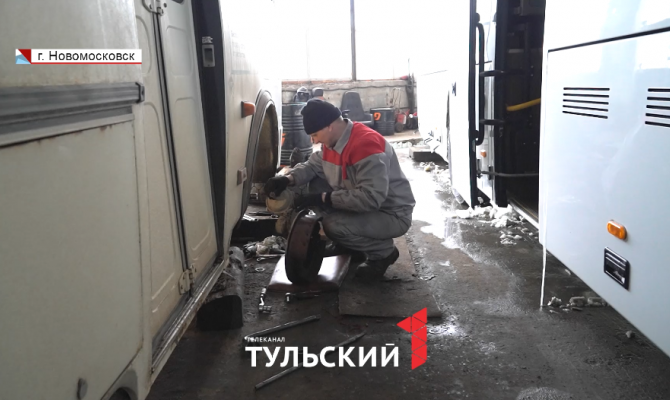 В Новомосковске заключенные начнут чинить автобусы