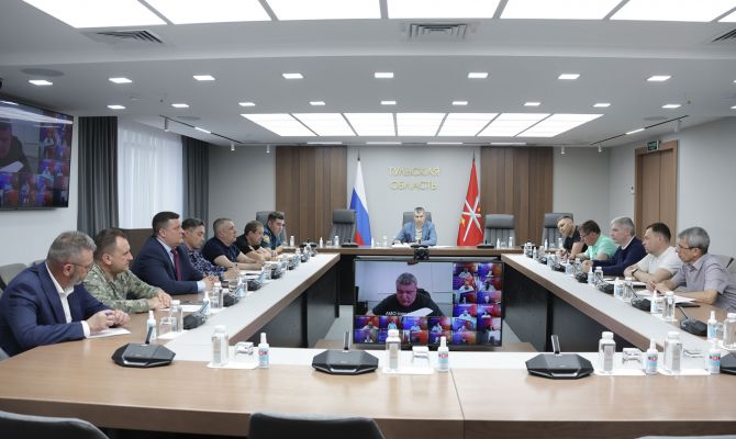 Объекты гражданской инфраструктуры в Туле и Узловой повреждены после атаки БПЛА