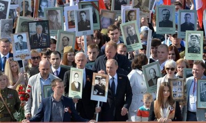 Путин может принять участие в шествии "Бессмертного полка"