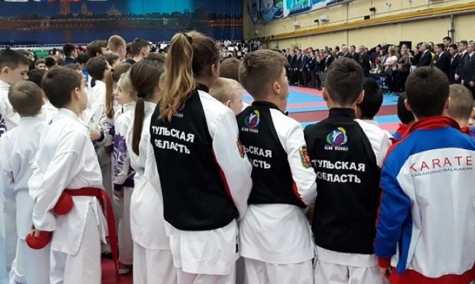 Юный узловчанин победил на Всероссийском турнире по карате