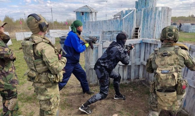 Жители Тулы, Ефремова и Новомосковска могут пройти курсы по начальной военной подготовке