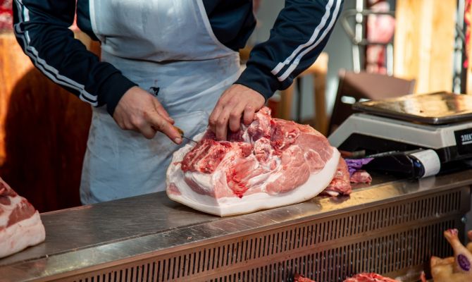 В Арсеньевском районе планируют восстановить мясокомбинат