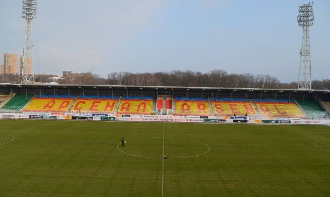 В Туле начался матч «Арсенал» - «Ахмат»