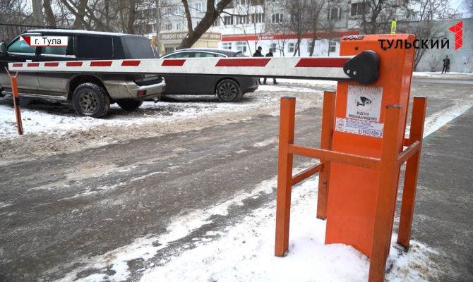 Какие шлагбаумы во дворах тульских многоэтажек с 2021 года стали незаконными