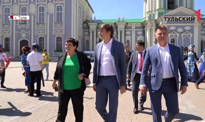 В Тулу приехал с рабочим визитом  министр просвещения РФ Сергей Кравцов
