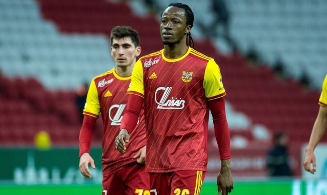 Экс-защитник тульского "Арсенала" выбрал необычный вариант продолжения карьеры