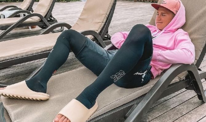 Сыну мэра Тулы запретили въезд в Украину