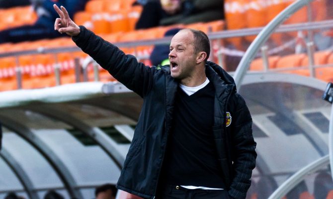 Дмитрий Парфенов после поражения "Уралу": "Надо терпеть"