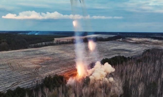 Минобороны РФ опубликовало видео работы тульского "Урагана" в ходе спецоперации на Украине