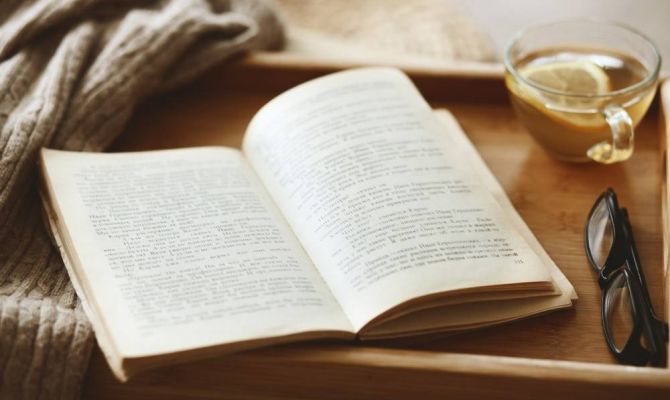 Туляков приглашают на творческий вечер Светланы Крючковой