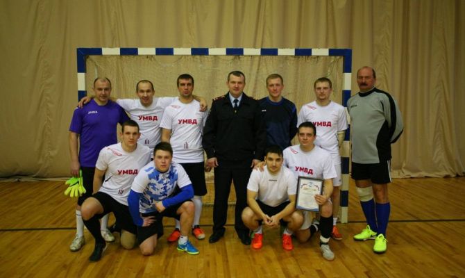 Тульские полицейские стали "мини-футболистами"