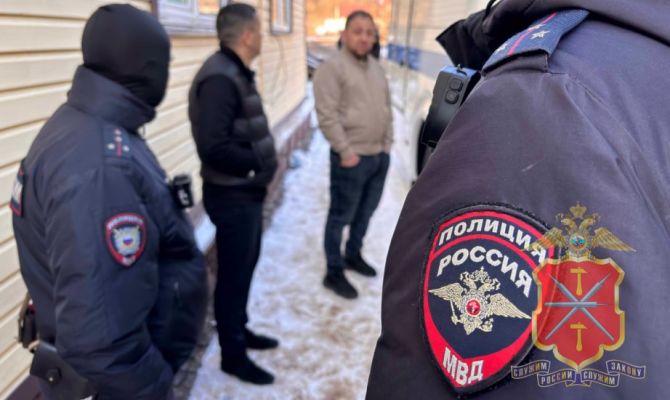 В Привокзальном округе Тулы силовики проводят профилактический рейд