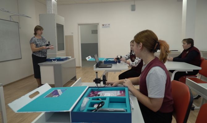 50 оттенков синего: по каким правилам ремонтируют школы Тульской области