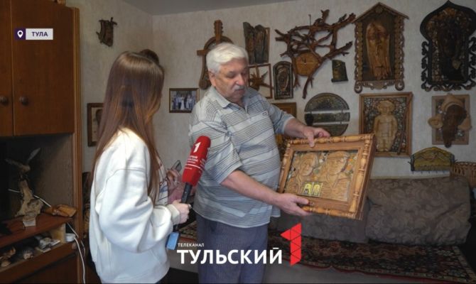 Мастер-самоучка из Тулы вырезает из дерева портреты своих близких 