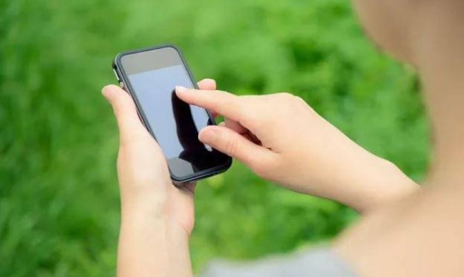 Более 5 млн россиян поменяли сотовых операторов с сохранением номеров 