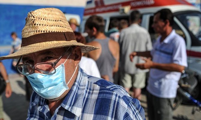 Россиян предупреждают о смертельных болезнях из-за комаров