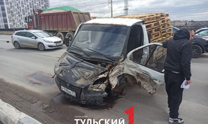 31-летний туляк пострадал в ДТП на Павшинском мосту