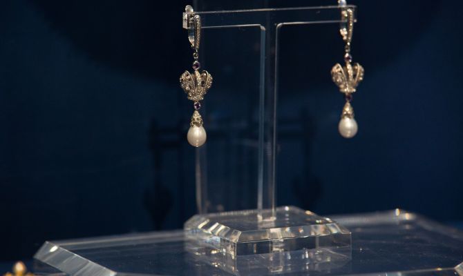 Герой журнала «Tatler» Пётр Аксенов привез в Тулу коллекцию ювелирных украшений