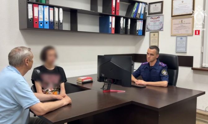 Напал с ножом в ТЦ Краснодара: 19-летний туляк признал свою вину
