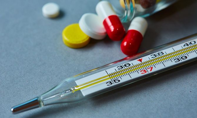 Туляки: что делать, если разбился ртутный градусник 