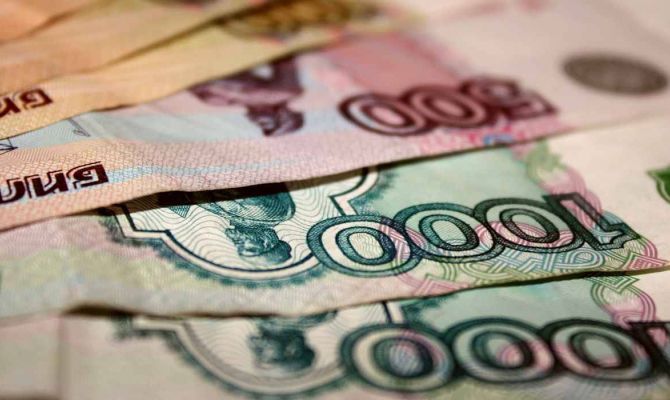 Как тулякам обезопасить себя от фальшивых купюр