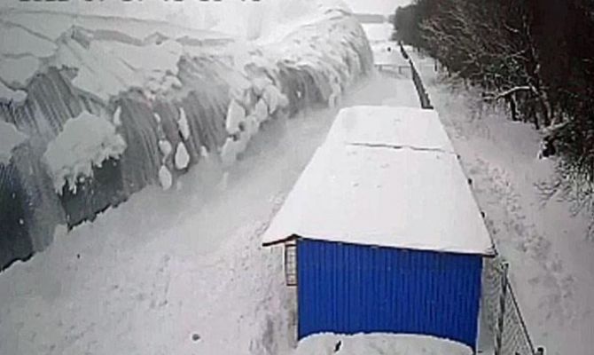 В Чернском районе будут судить виновников обрушения крыши ангара под тяжестью снега