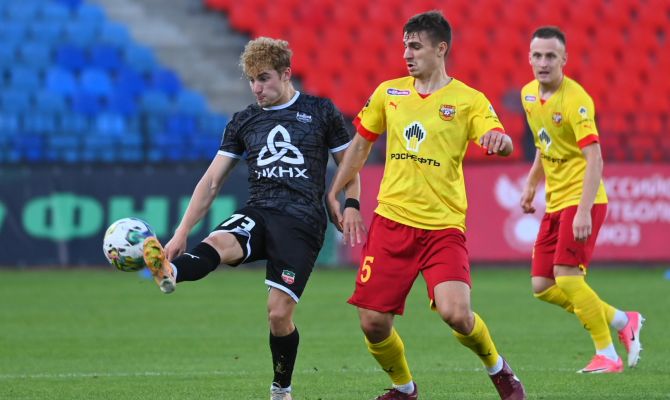 Тульский "Арсенал" сыграл вничью с "Нефтехимиком"