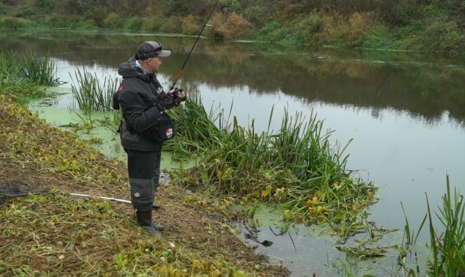 Поклониться речке и задобрить водяного: как тульские рыбаки боролись за приз турнира УПА(л)
