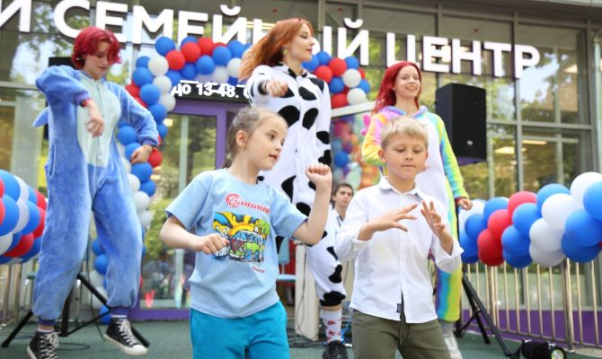 Для детей участников СВО из Тульской области споют Дима Билан и Лариса Долина