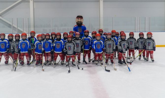 Юные туляки смогут бесплатно научиться играть в хоккей