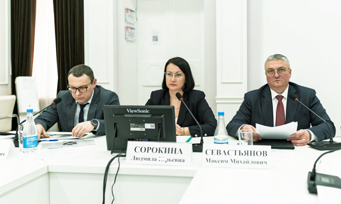 Безопасность детей в сети обсудили на областном родительском собрании в Туле