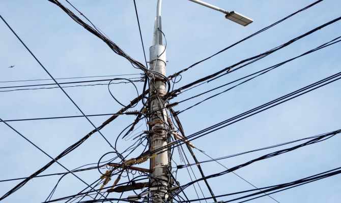 Тульская прокуратура проверяет работу энергетиков после жалоб жителей Старого Басово