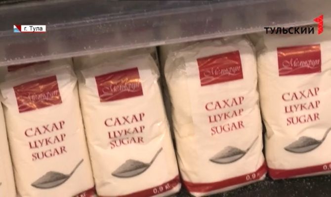 В Алексине рецидивистка отобрала у бабушки-соседки пакет сахара