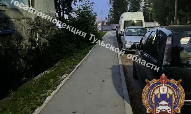 Пьяная тулячка на электросамокате устроила ДТП на улице Санаторной