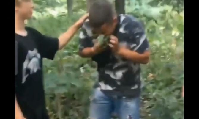 В Щекино подростков, избивших сверстника, доставили в полицию