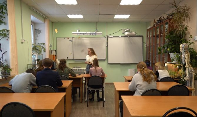 С 1 сентября в российских школах начнет действовать «золотой стандарт знаний»