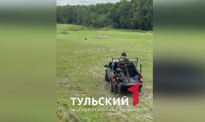 Что делать при атаке БПЛА: в Туле сотрудники СОБР провели учения