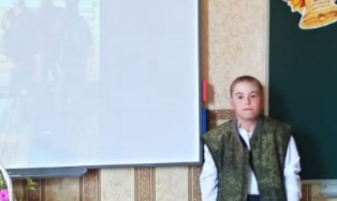 Школьник из Кимовска передал бойцам СВО свой квадрокоптер