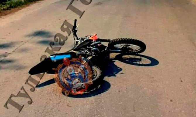 5-летняя девочка попала в больницу после ДТП: отец 13-летнего байкера заплатит 30 тысяч рублей