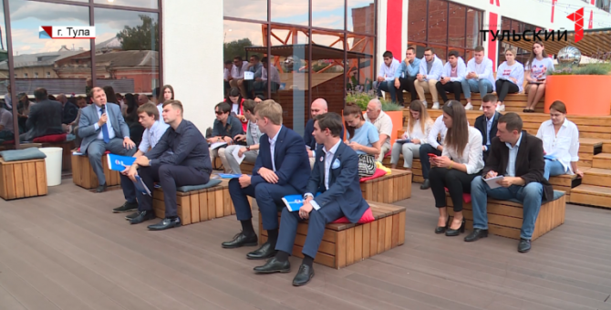 В Туле обсудили вопросы ЖКХ, ремонта дорог и сельского хозяйства