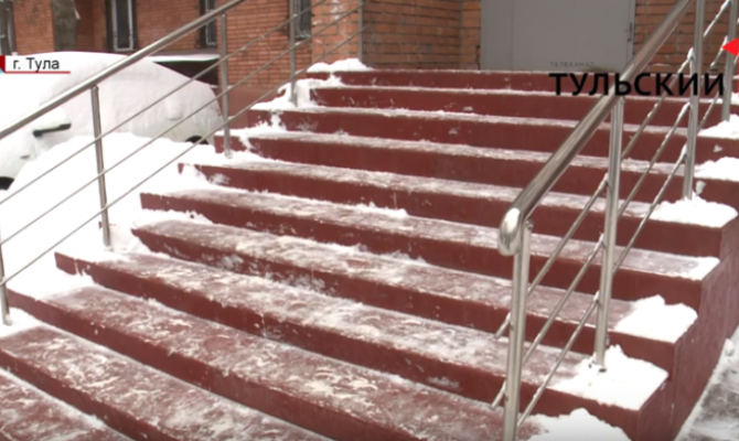 В России управляющие компании будут штрафовать за неисправные лифты и отсутствие пандусов