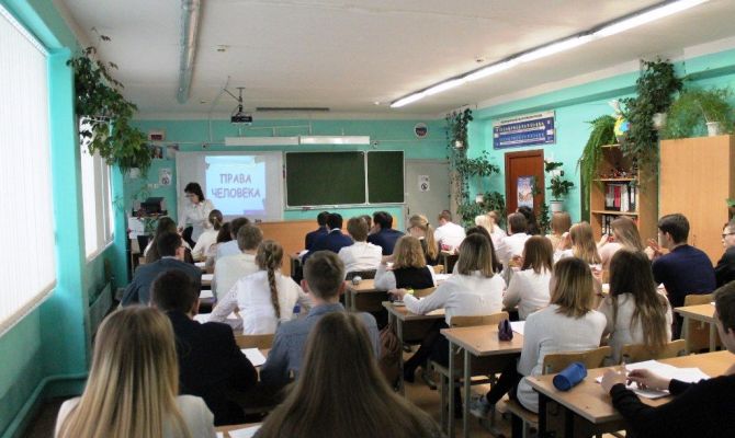 Туляков приглашают на «Урок в средневековой школе»