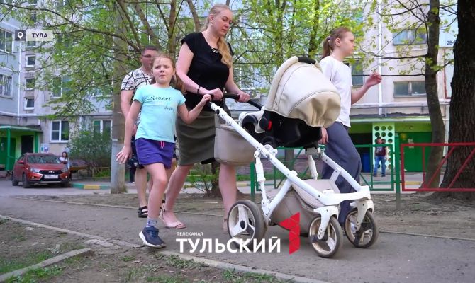 Выплаты на детей в 2025 году: все, что нужно знать