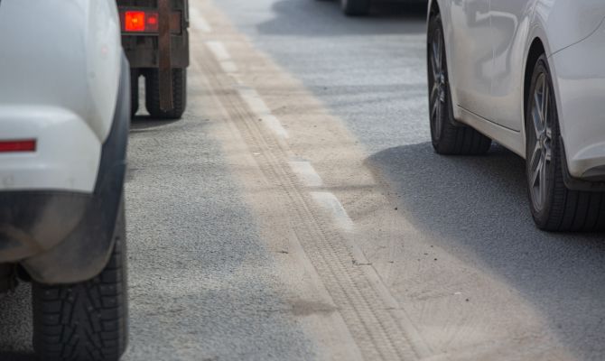 Успеть до майских праздников: как улицы Тулы днем и ночью убирают от грязи