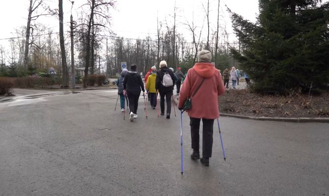 Спорт для всех: самой зрелой тульской поклоннице северной ходьбы почти 90 лет
